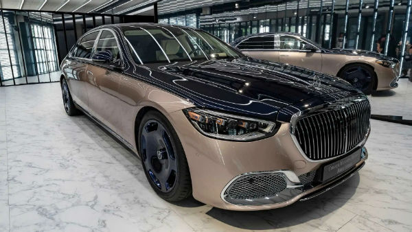 2023 Maybach V12 Haute Voiture