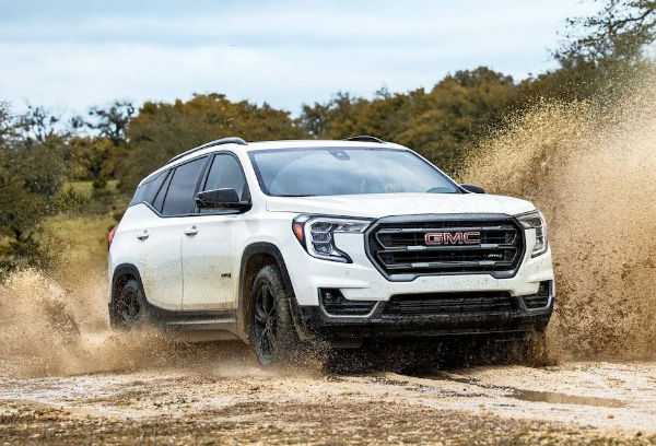 2024 GMC Terrain SLT AWD SUV