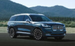 2024 Lincoln Aviator Car