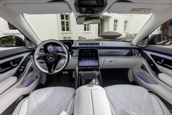 2024 Mercedes-Maybach S580 Interior