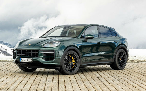 2024 Porsche Cayenne Coupe S