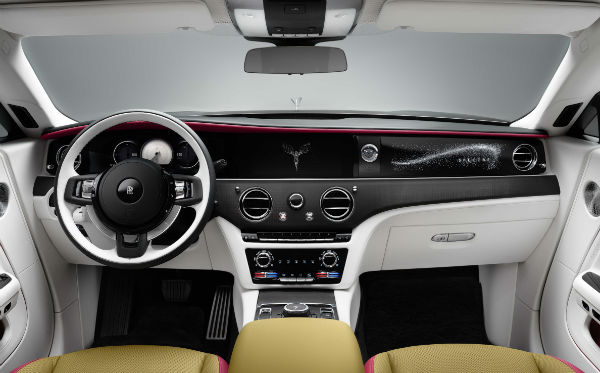 2024 Rolls-Royce Cullinan Interior