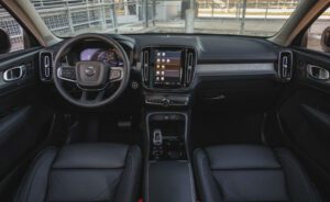 2024 Volvo XC40 Interior