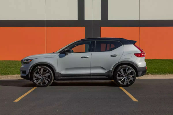 2024 Volvo XC40 Mild Hybrid