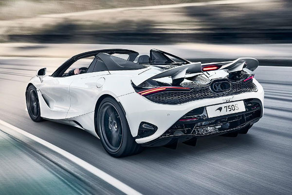 2024 McLaren 750S Car