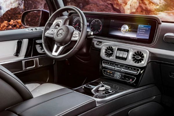 2025 Mercedes-Benz G-Class Interior