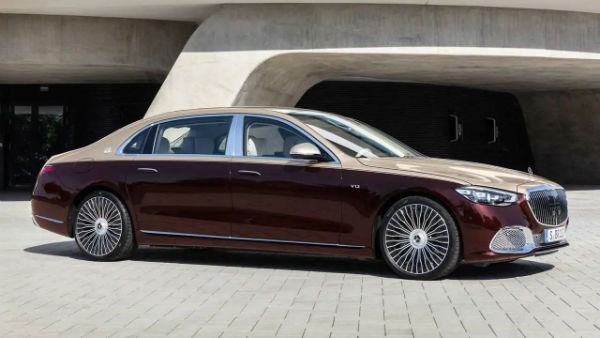 2025 Mercedes-Maybach S680 4Matic V12