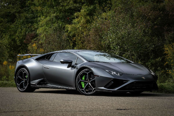 Lamborghini Huracan 2025