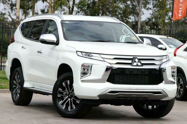 2025 Mitsubishi Pajero Sport Exceed