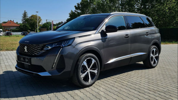 2025 Peugeot 5008 Allure Pack