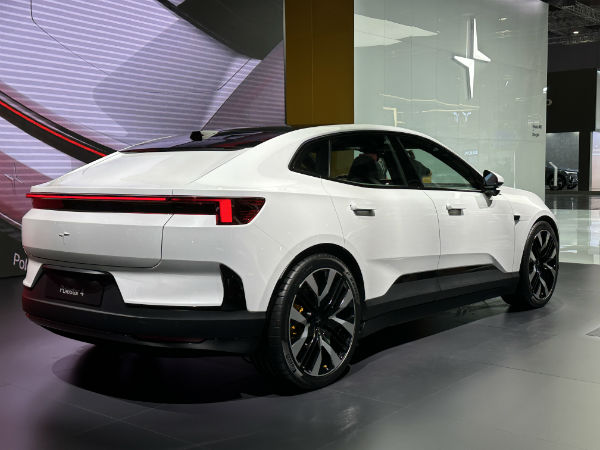 2025 Polestar 4 Australia