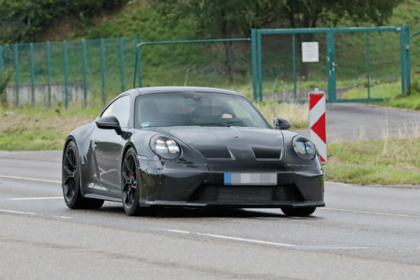 2025 Porsche 911 GT3