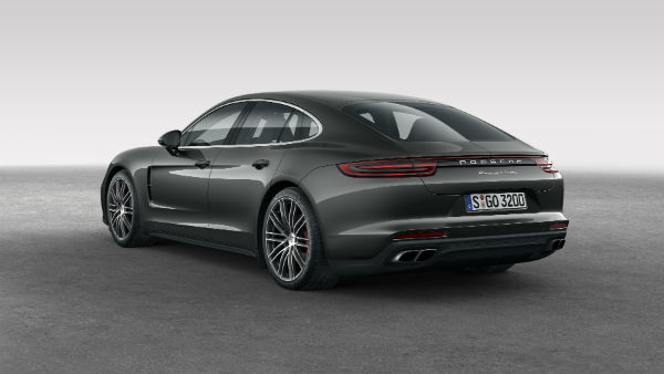 2025 Porsche Panamera S