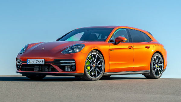 2025 Porsche Panamera Turbo S E-Hybrid