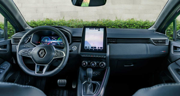 2025 Renault Clio Interior