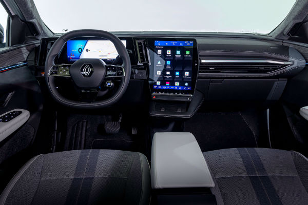 2025 Renault Scenic Interior